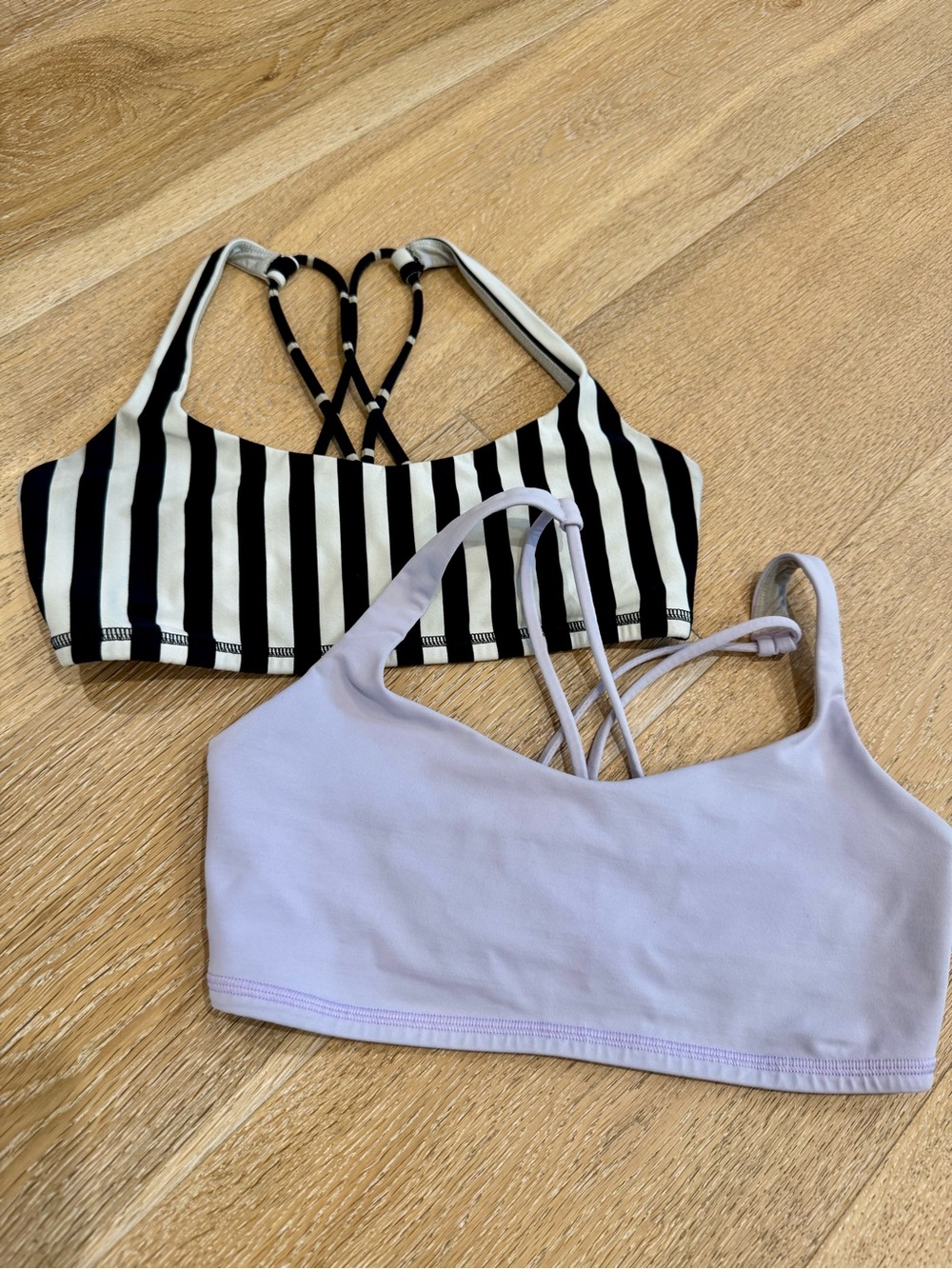 Set of 2 Lululemon Free to Be Bras Size 6